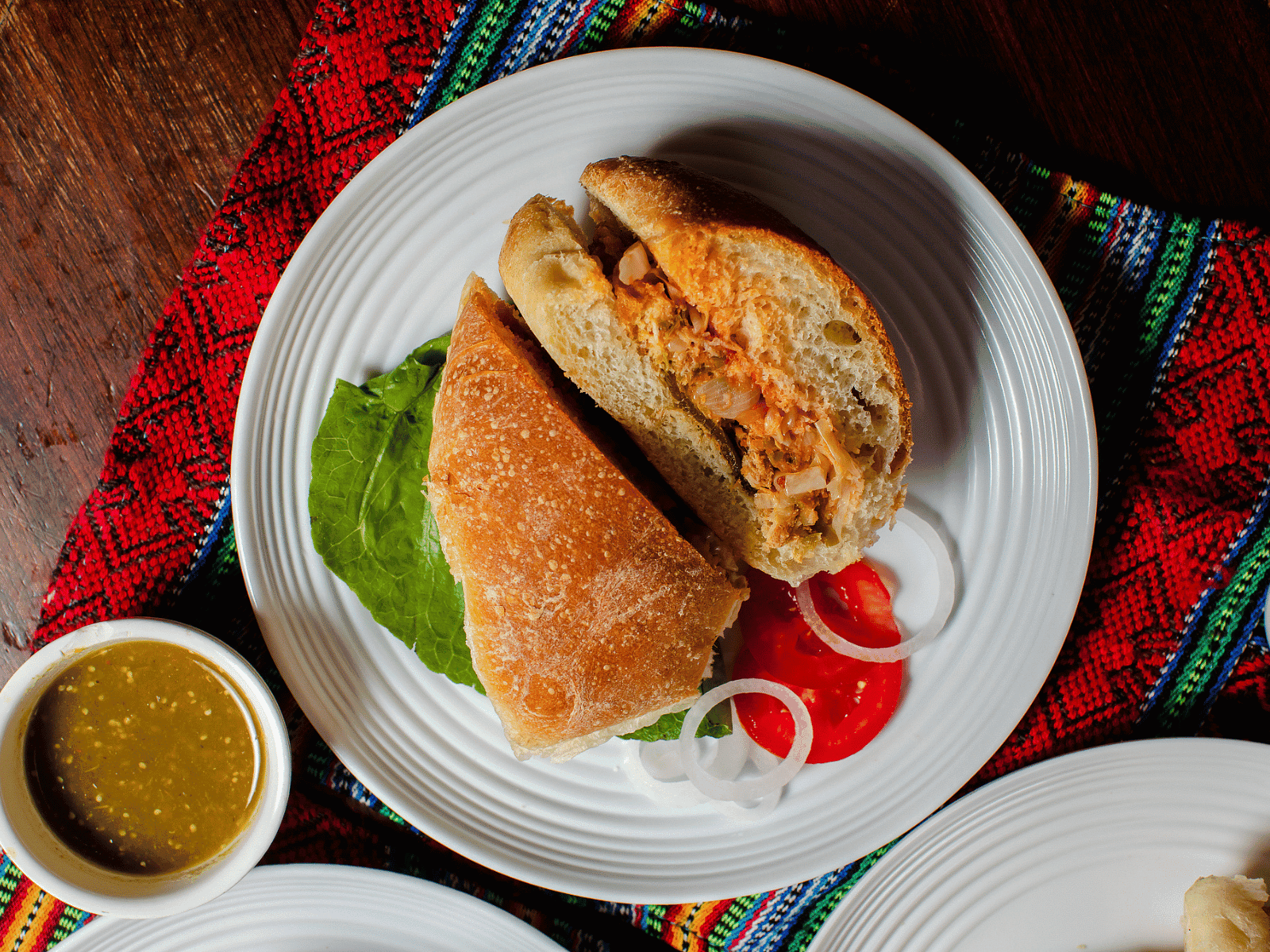 Pan con Chile Relleno